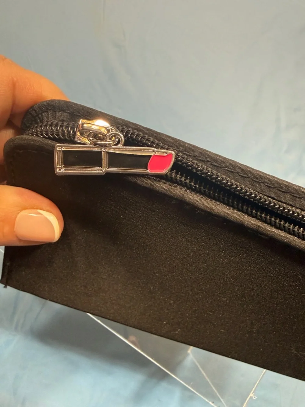 Mary Kay Black Travel Cosmetic Pouch - Picture 3 of 3